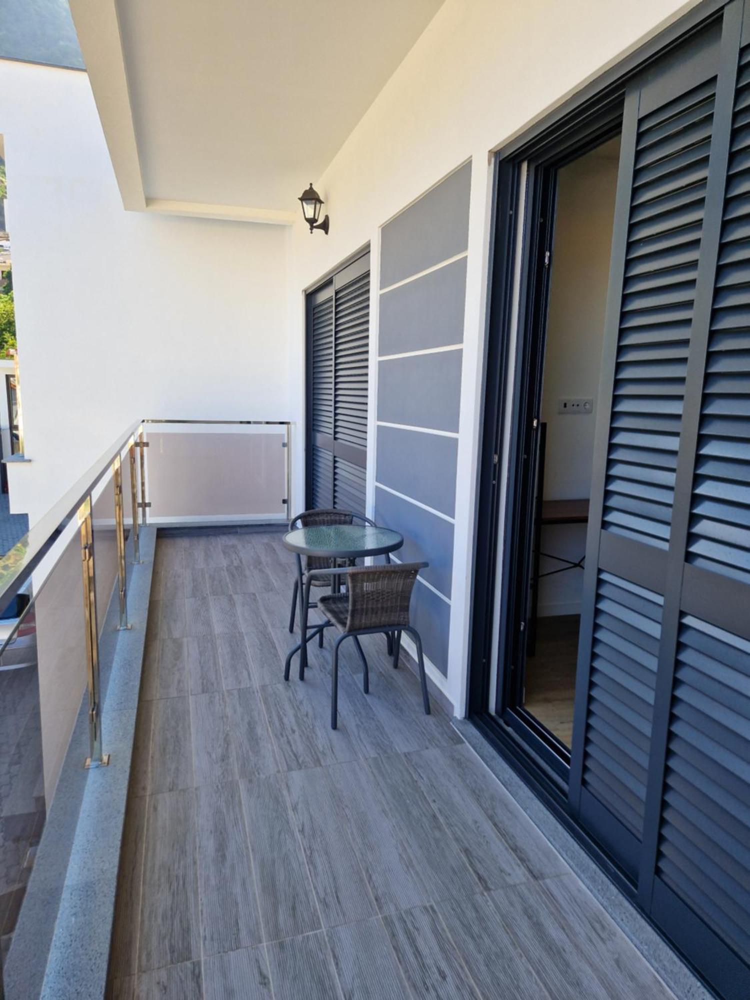C - Delightful 2 Bedroom Vacation Home Machico  Kültér fotó