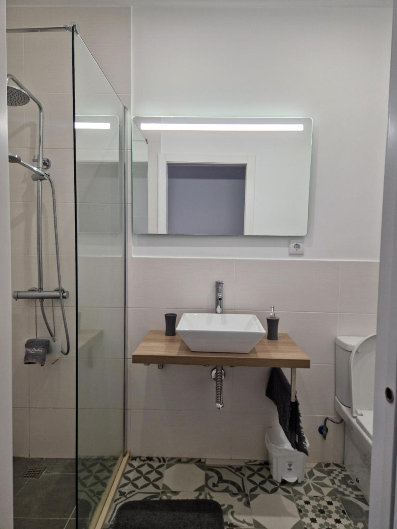 C - Delightful 2 Bedroom Vacation Home Machico  Kültér fotó