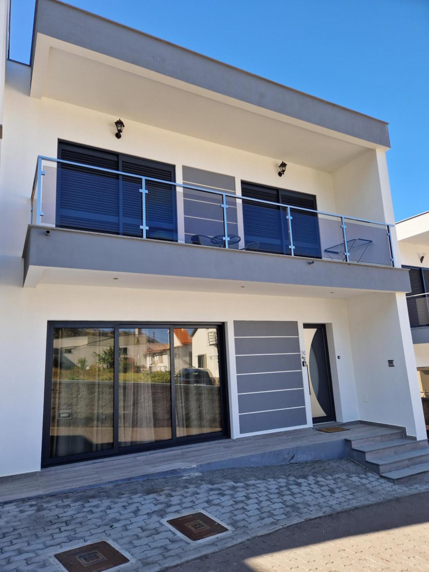 C - Delightful 2 Bedroom Vacation Home Machico  Kültér fotó